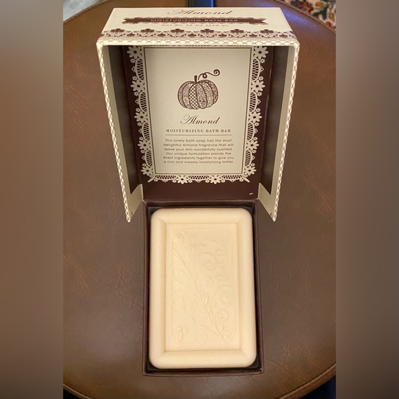 Fall River Almond Moisturizing Soap - Picture 1 of 9